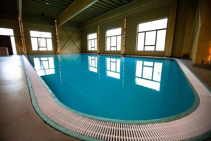 Imagen de la piscina del Hotel Safari Resort Beekse Bergen. Foto 18