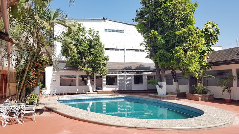Imagen de la piscina del Hotel Safari, Tuxtla Guti&eacute;rrez. Foto 20
