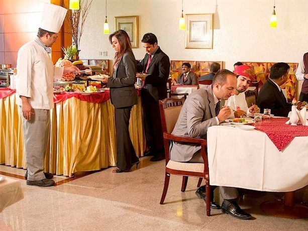 Imagen general del Hotel Safeer International. Foto 9