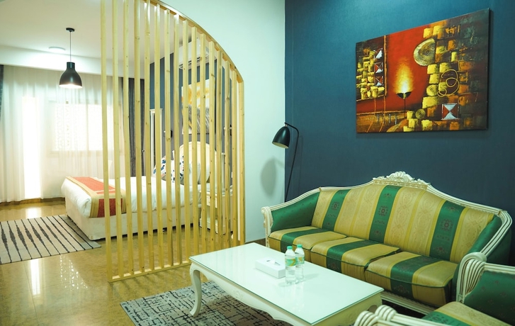 Imagen de la habitación del Hotel Safeer International. Foto 2
