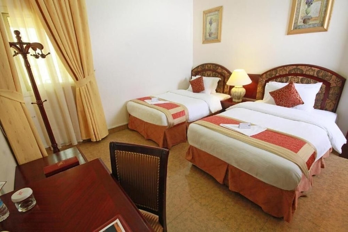 Imagen de la habitación del Hotel Safeer International. Foto 12