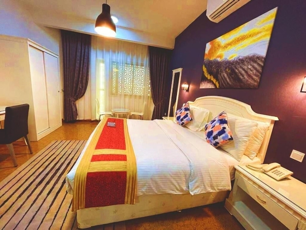 Imagen de la habitación del Hotel Safeer International. Foto 19