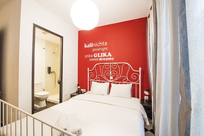 Imagen de la habitación del Hotel Safestay Athens. Foto 16