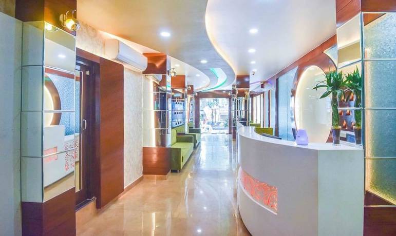 Imagen de los interiores del Hotel Saffron, Benar&eacute;s. Foto 15