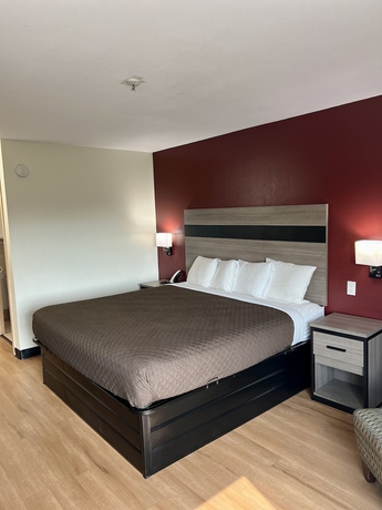 Imagen de la habitación del Hotel Saffron Inn and Suites. Foto 12