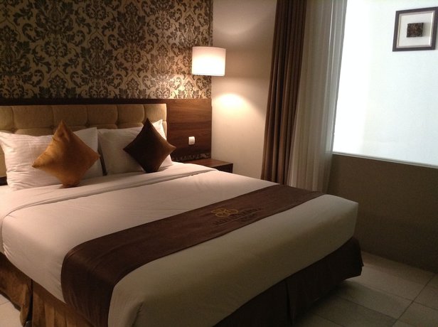 Imagen de la habitación del Hotel Safira Magelang. Foto 9