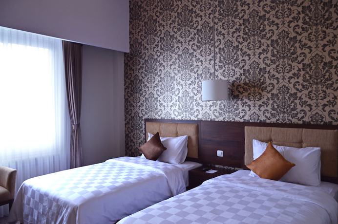 Imagen de la habitación del Hotel Safira Magelang. Foto 12