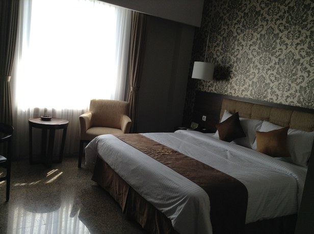 Imagen de la habitación del Hotel Safira Magelang. Foto 13