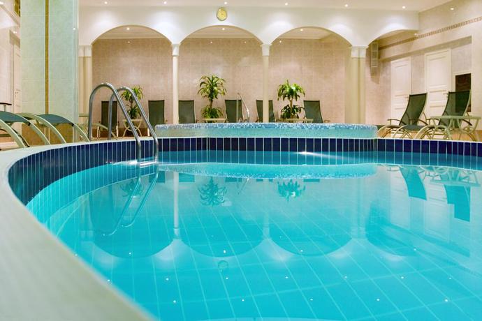 Imagen de la piscina del Hotel Safmar Grand. Foto 19