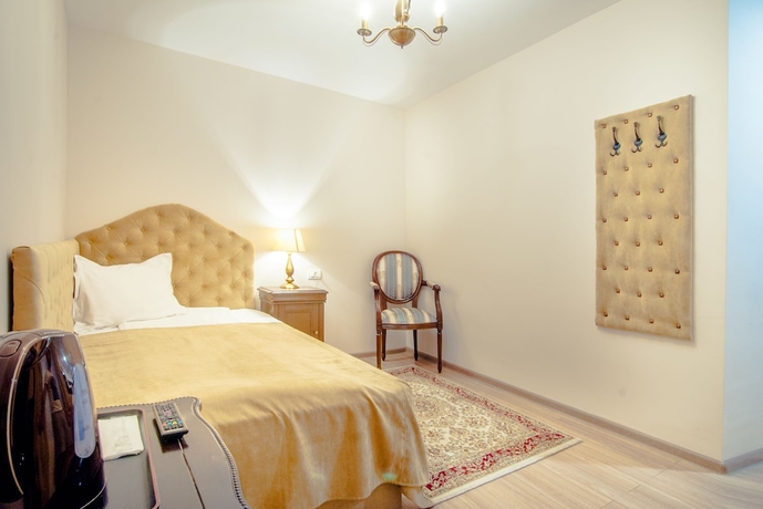 Imagen de la habitación del Hotel Safrano Palace. Foto 2