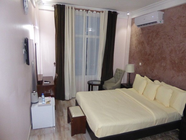 Imagen de la habitación del Hotel Safyad, Yaound&eacute;. Foto 5