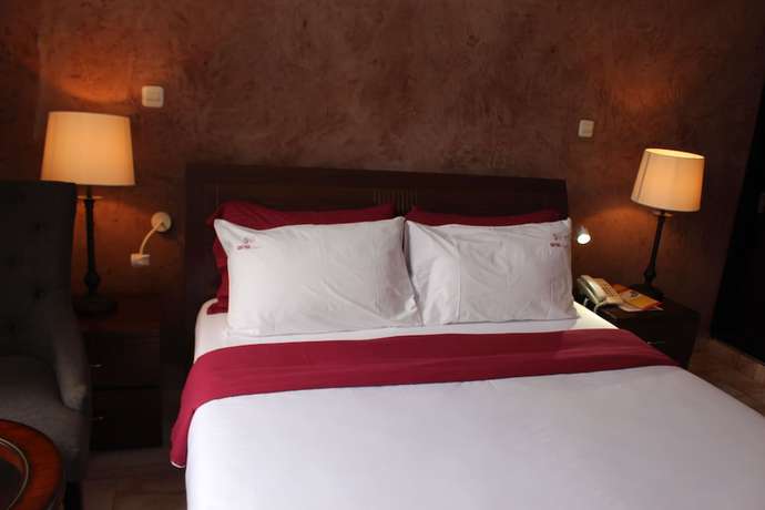Imagen de la habitación del Hotel Safyad, Yaound&eacute;. Foto 19