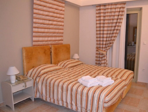 Imagen de la habitación del Hotel Saga, Poros. Foto 3