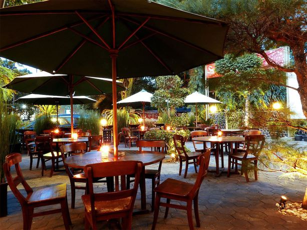Imagen del bar/restaurante del Hotel Sagan. Foto 7