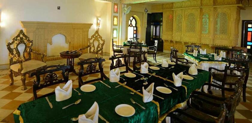 Imagen del bar/restaurante del Hotel Sagar, Bikaner. Foto 13