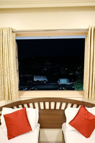 Imagen de la habitación del Hotel Sagar. Foto 10