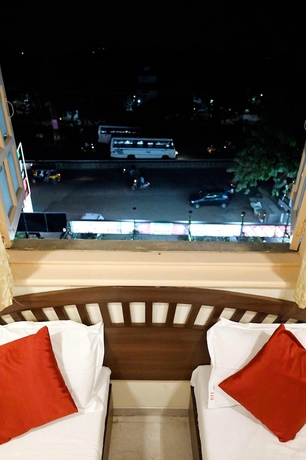 Imagen de la habitación del Hotel Sagar. Foto 12