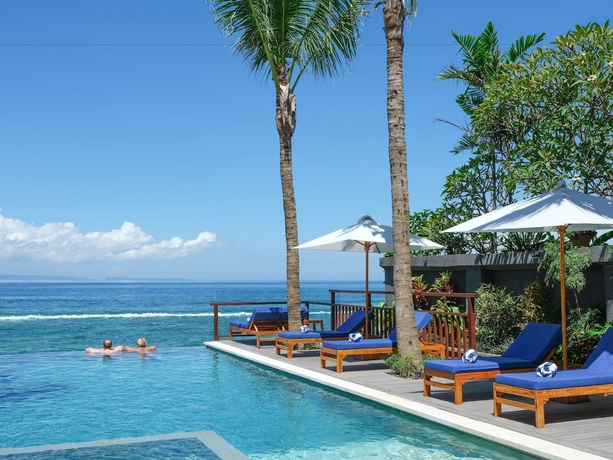 Imagen de la piscina del Hotel Sagara Candidasa. Foto 19