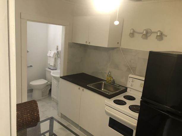 Imagen de la habitación del Hotel Sage Hills Motel. Foto 11