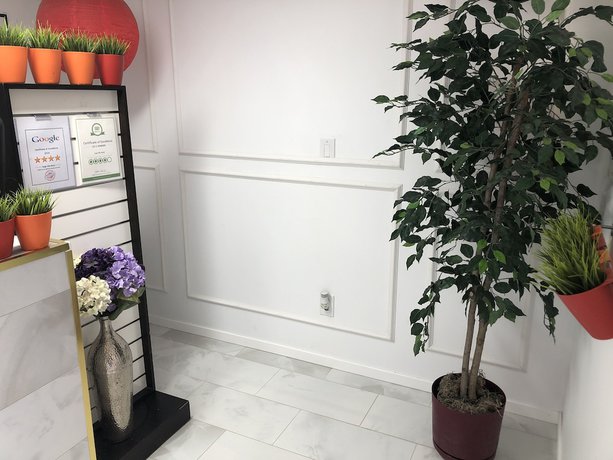 Imagen de los interiores del Hotel Sage Hills Motel. Foto 20