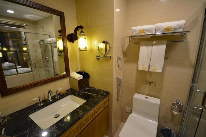 Imagen de la habitación del Hotel Sages Boutique. Foto 9