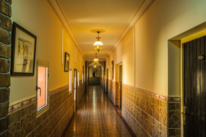 Imagen de los interiores del Hotel Saghro. Foto 16