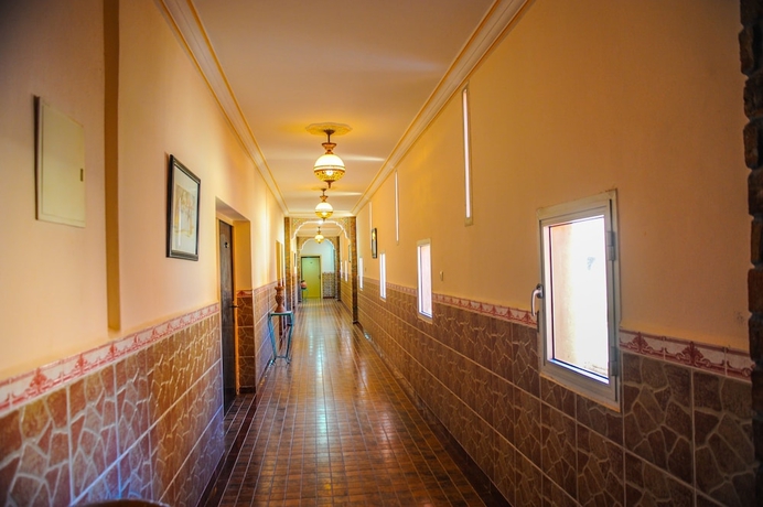 Imagen de los interiores del Hotel Saghro. Foto 17