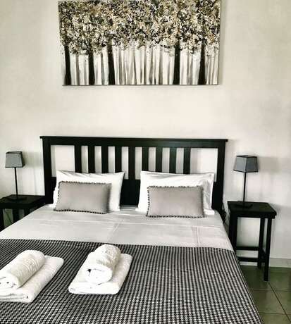 Imagen de la habitación del Hotel Sagini. Foto 30