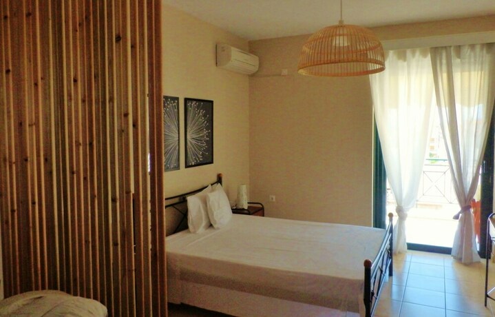 Imagen de la habitación del Hotel Sagini. Foto 32