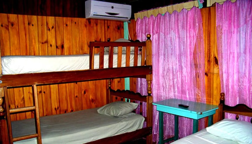 Imagen de la habitación del Hotel Sagitario, Bocas del Toro. Foto 9