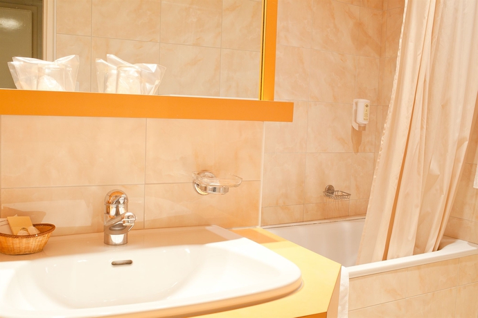 Imagen de la habitación del Hotel Sagitta. Foto 9