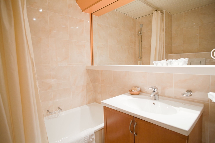 Imagen de la habitación del Hotel Sagitta. Foto 10