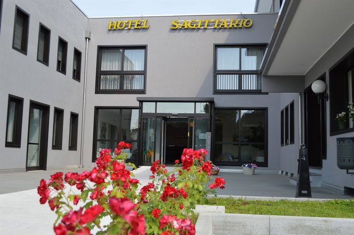 Imagen general del Hotel Sagittario. Foto 1