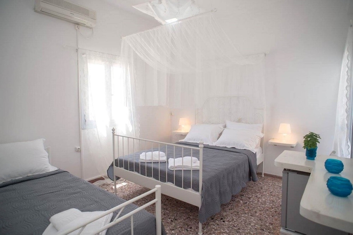 Imagen de la habitación del Hotel Sagma Beach Rooms. Foto 2