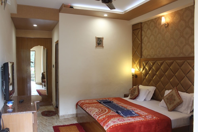 Imagen de la habitación del Hotel Sagrika Resort. Foto 13