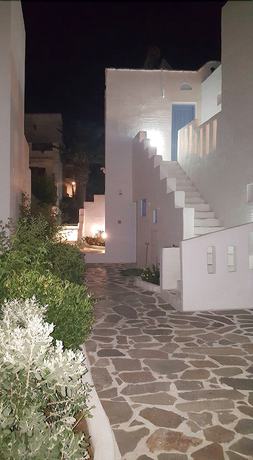 Imagen de los exteriores del Hotel Sagterra. Foto 16