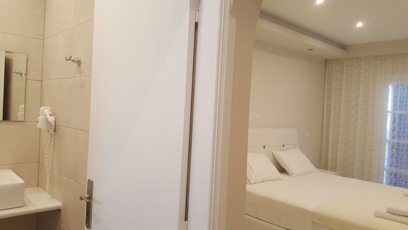 Imagen de la habitación del Hotel Sagterra. Foto 10