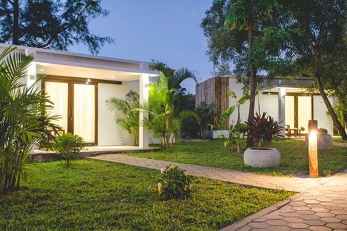 Imagen de la habitación del Hotel Sahaa Beach Resort. Foto 11