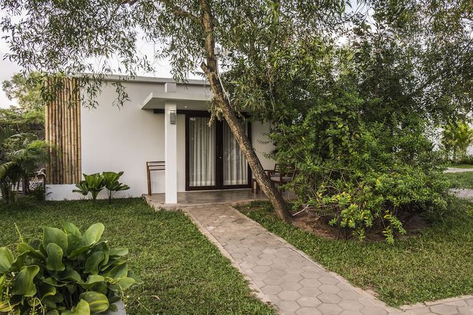 Imagen de la habitación del Hotel Sahaa Beach Resort. Foto 16