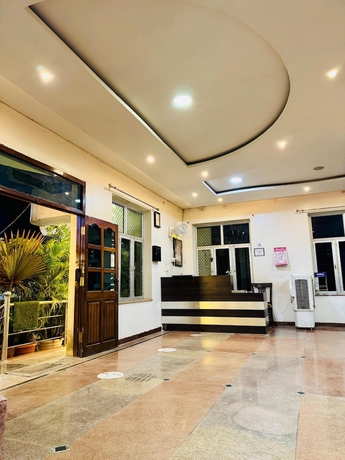 Imagen de los interiores del Hotel Sahani. Foto 16