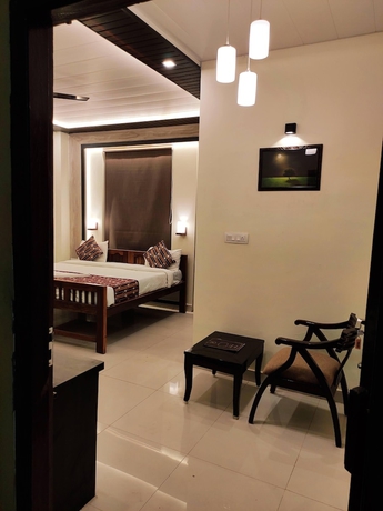 Imagen de la habitación del Hotel Sahani. Foto 12