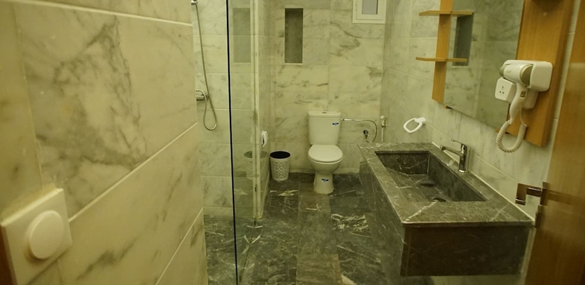 Imagen de la habitación del Hotel Sahara Beach. Foto 6
