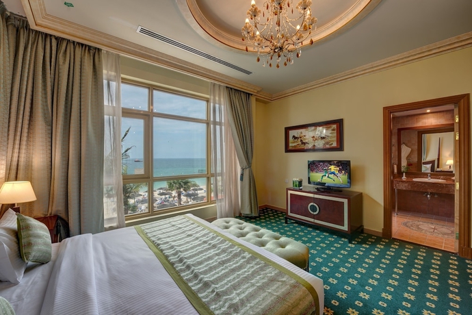 Imagen de la habitación del Hotel Sahara Beach Resort and Spa. Foto 17