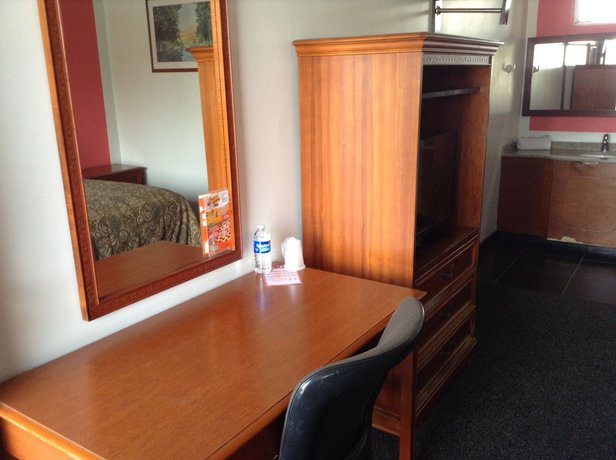 Imagen de la habitación del Hotel Sahara, Ensenada. Foto 8