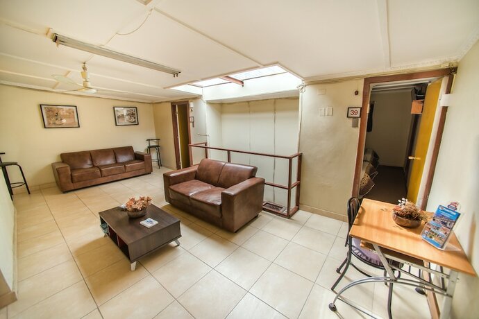 Imagen general del Hotel Sahara Inn. Foto 12