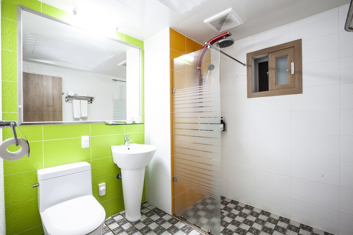 Imagen de la habitación del Hotel Sahara, Jeju. Foto 7