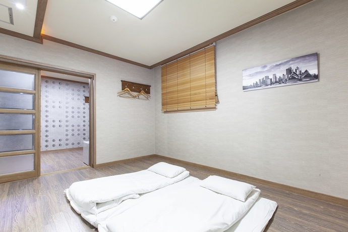 Imagen de la habitación del Hotel Sahara, Jeju. Foto 14