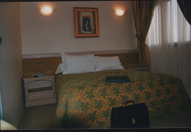 Imagen de la habitación del Hotel Sahara Line. Foto 15