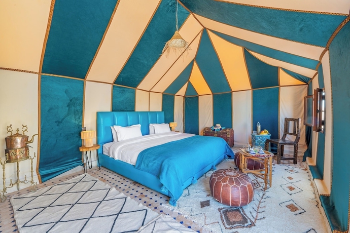 Imagen de la habitación del Hotel Sahara Magic Luxury Camp. Foto 5