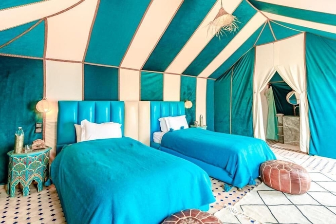 Imagen de la habitación del Hotel Sahara Magic Luxury Camp. Foto 11